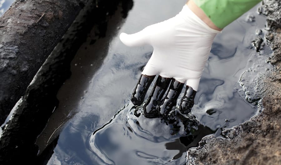 Petrovska njoftoi se ka sasi të mëdha të mazutit toksik që importohet në vend