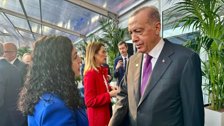 Osmani takoi Erdoganin: Gjithnjë kënaqësi ta takoj presidentin e shtetit mik e aleat