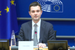 Mucunski: Të mos lejojmë që procesi aderues të bëhet vegël për ndarje