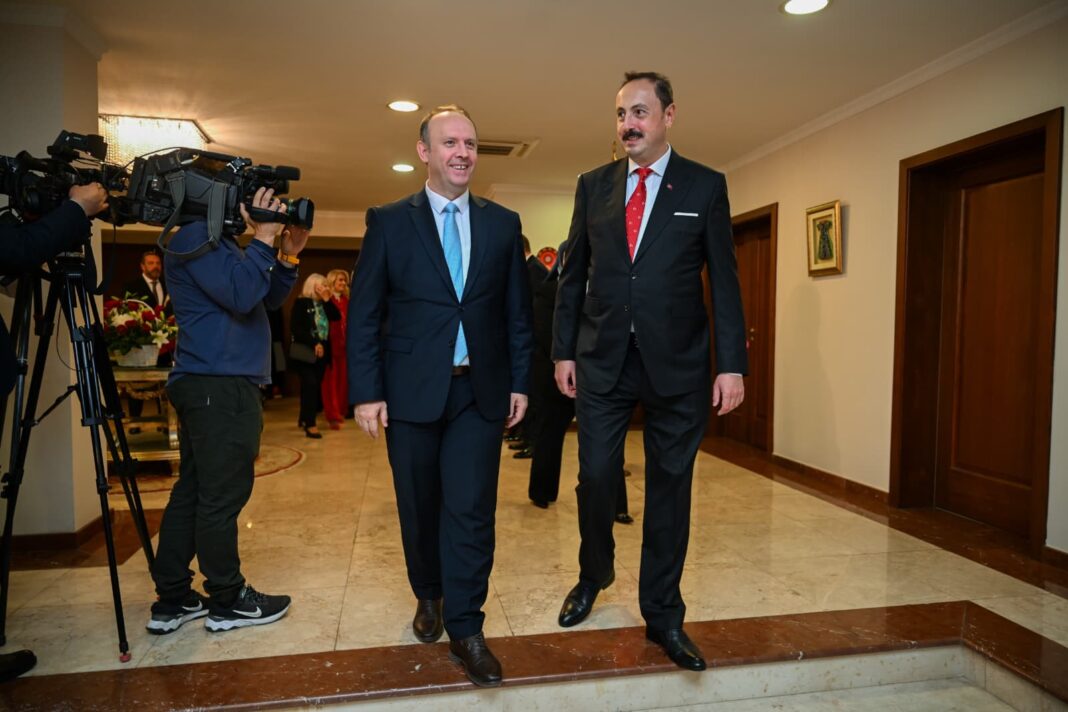 573551353_1389548565867995_5923047390893013563_n