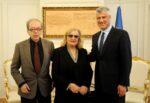 Atë mbrëmje historike kur Thaçi erdhi në shtëpinë tonë…
