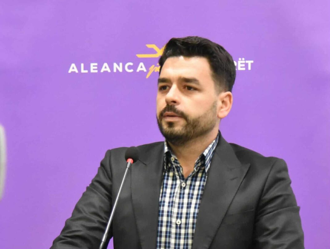 bbd26899-aa96-412e-b378-2b9f04810c1f