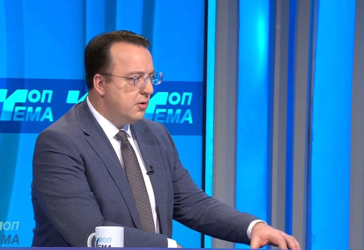 nikollovski-transporti-ne-shkup-do-te-zgjidhet-me-kombinim-te-trenit-te-qytetit-furnizimit-me-autobuse-ekologjike-dhe-projektit-brt